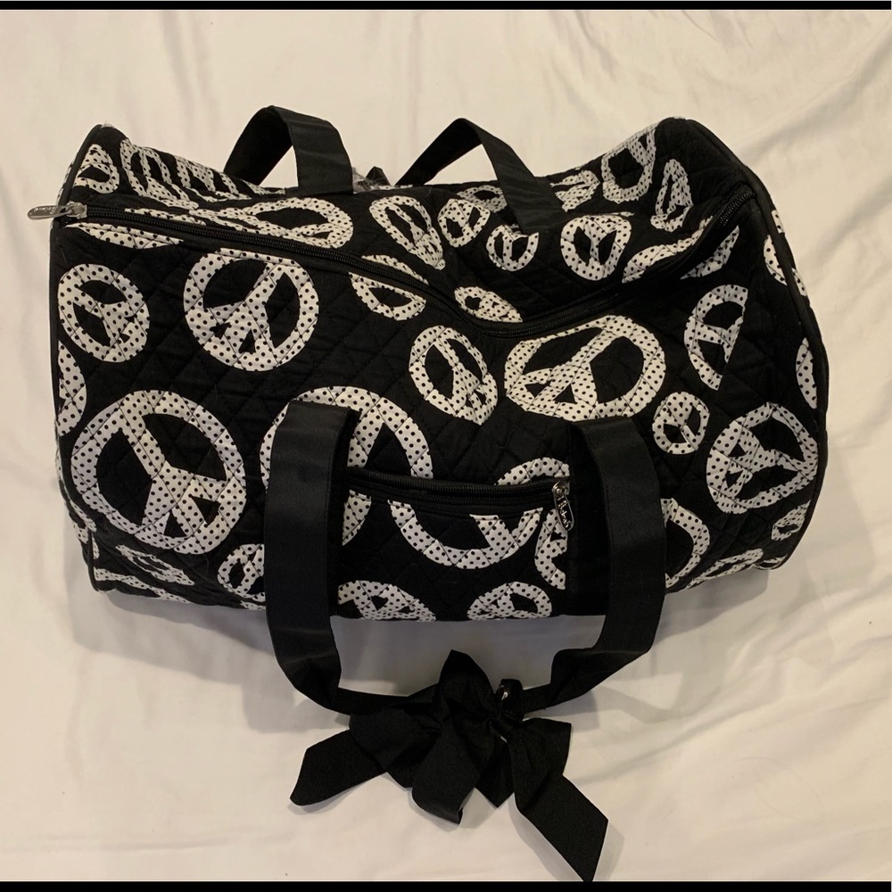 Traveling bag